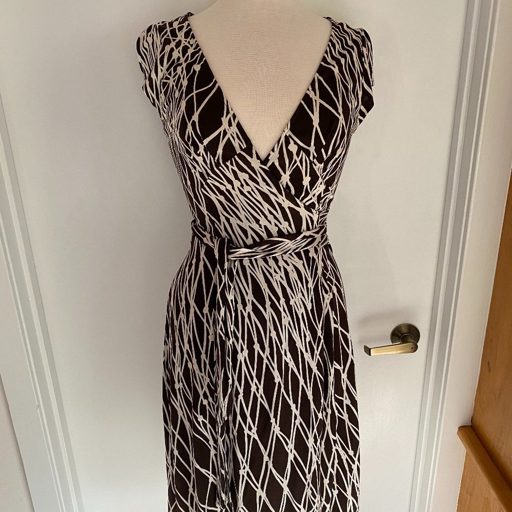 Cap sleeve DVF Wrap Dress size 8
